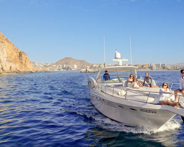 Luxury Yacht 51'