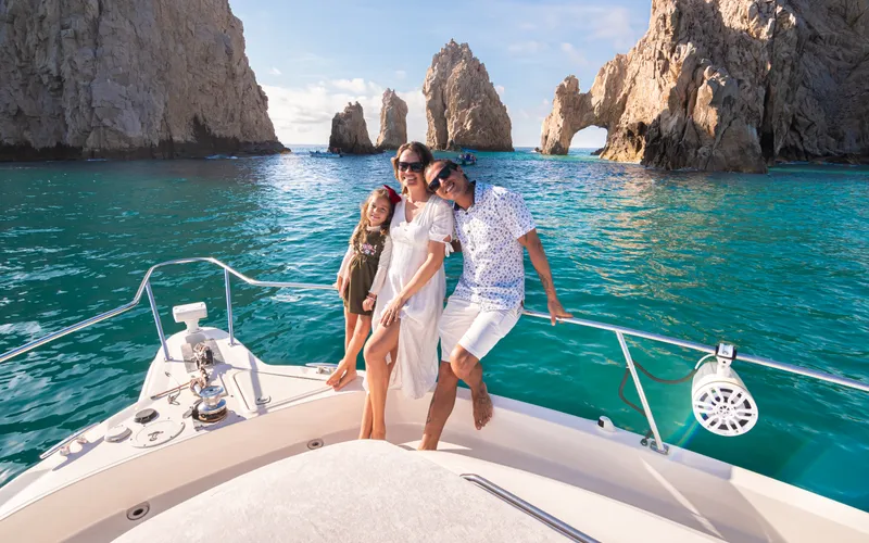Luxury Yacht 51'
