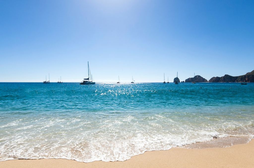 Playa Médano en el centro de Cabo San Lucas