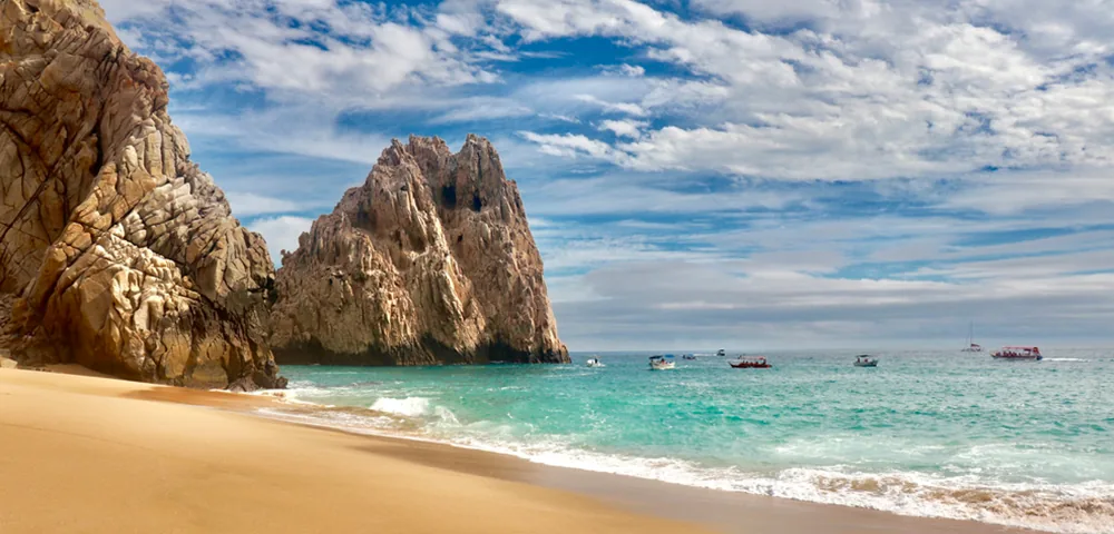 Cabo vs Hawaii vacation comparison